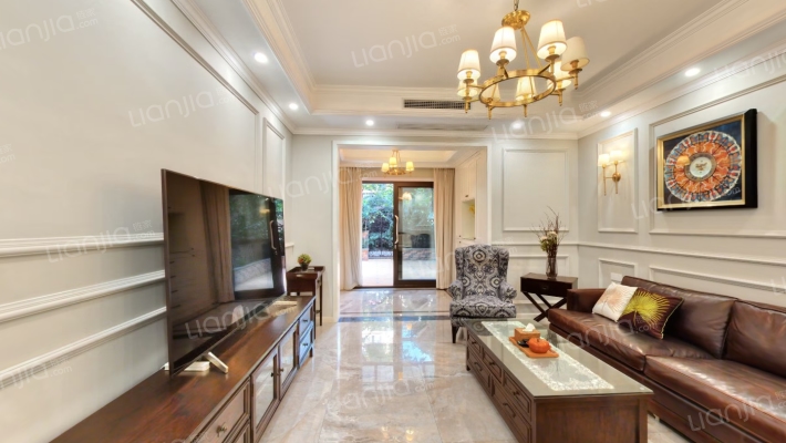 银翔翡翠谷A区二手房实景图