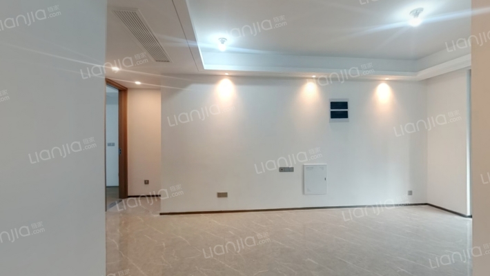 云悦臻境二手房实景图