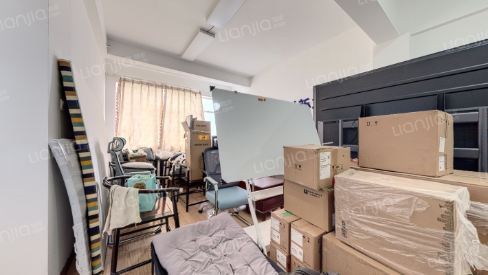 汇金大厦二手房实景图