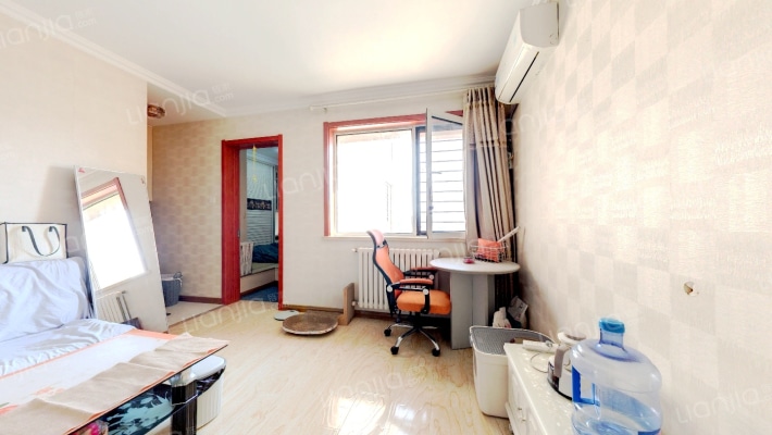 南岭新园B区二手房实景图