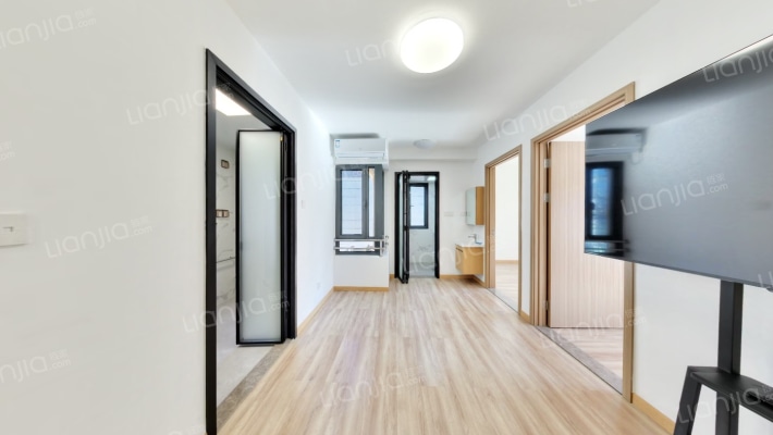 桦皮厂胡同二手房实景图