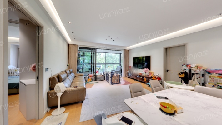 越秀·和樾府二手房实景图