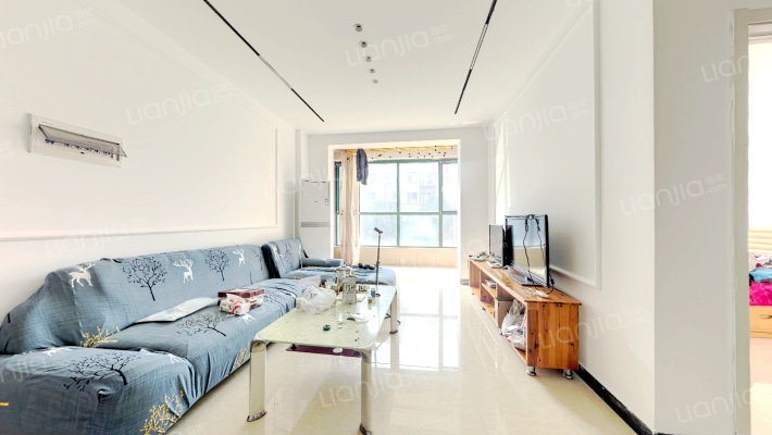 世纪花园一期二手房实景图