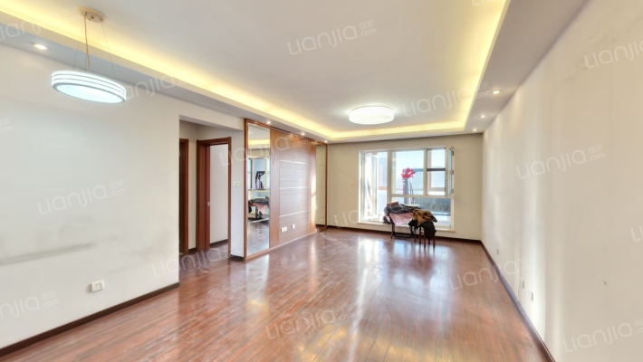 万科魅力之城二手房实景图