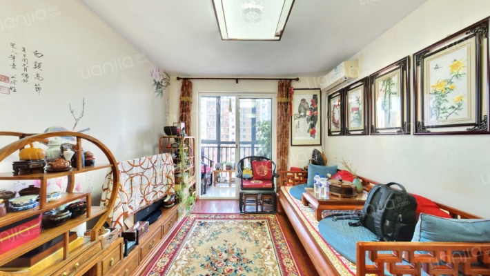 南海家园四里二手房实景图