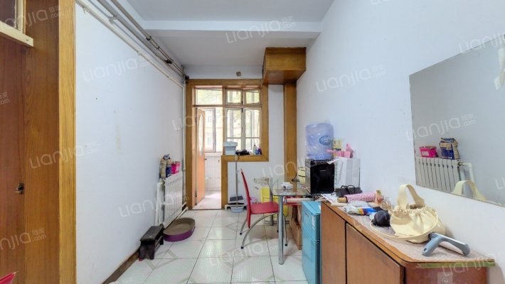 207所家属楼二手房实景图