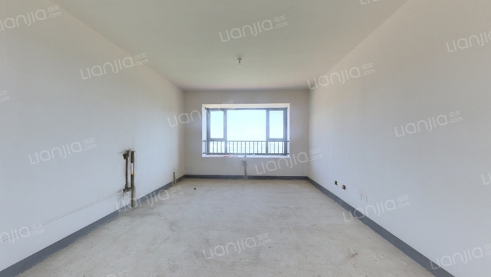 保利领秀山七区二手房实景图