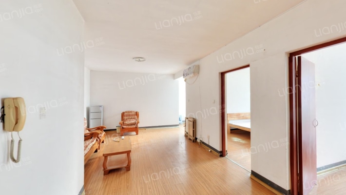 龙海家园D区二手房实景图