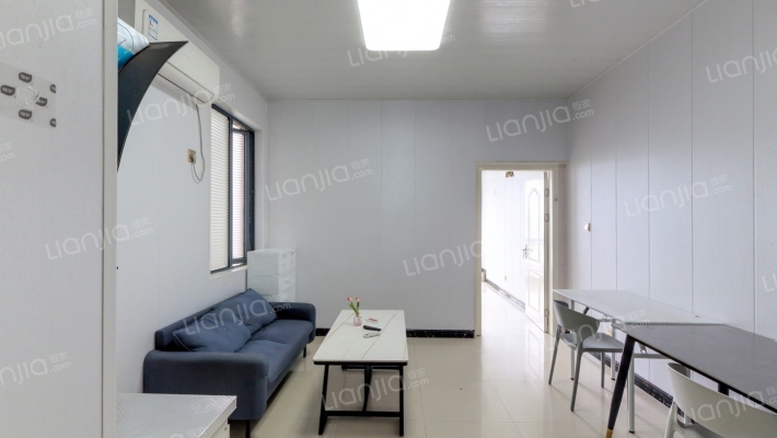 华东国际珠宝城二手房实景图