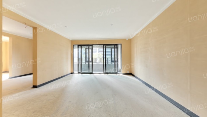 光谷中央公园二手房实景图