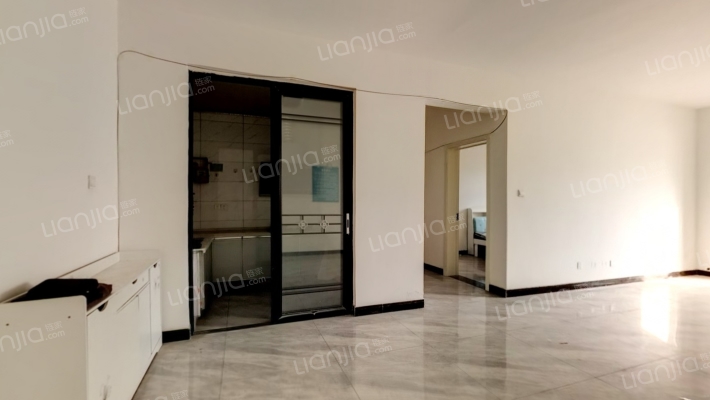 睿智城2号院二手房实景图