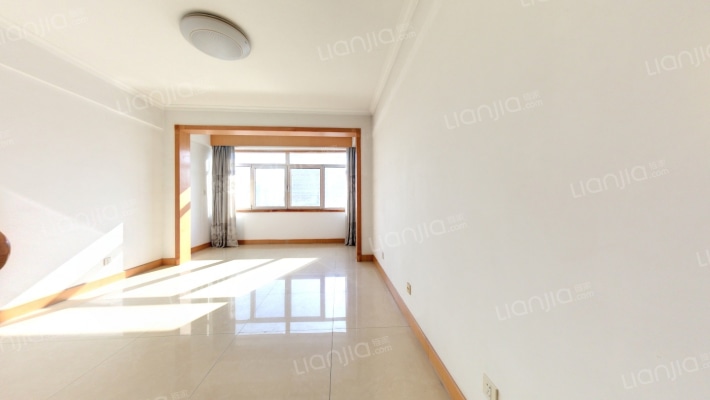 书苑山庄二手房实景图