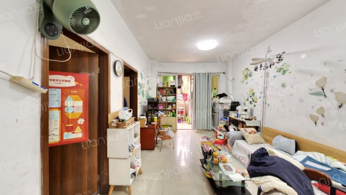 逸翠华庭一期二手房实景图