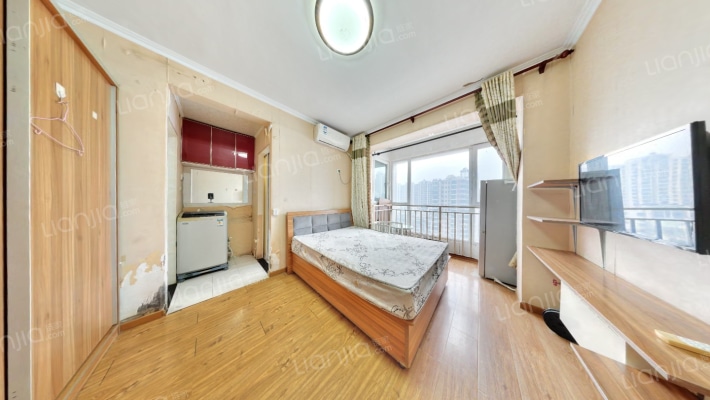 东贸国际二手房实景图