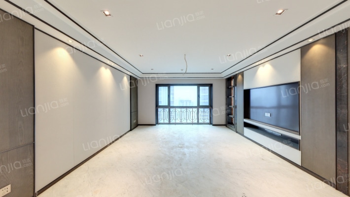 宝能GFC二手房实景图