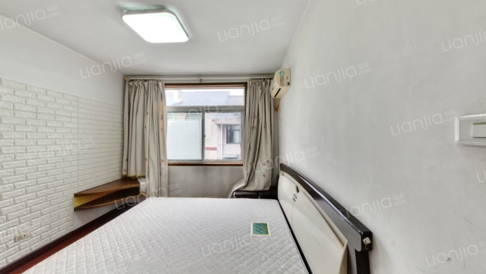 省文联院内六层楼二手房实景图