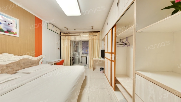 西旅国际二手房实景图