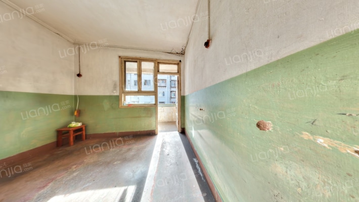 煤机厂宿舍二手房实景图