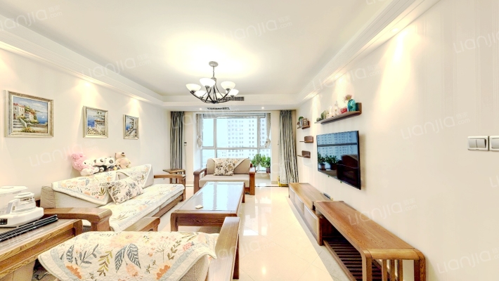 良志嘉年华二期二手房实景图