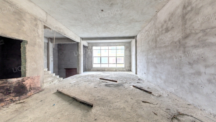 荣泰山庄二手房实景图