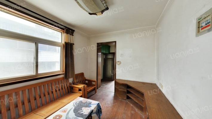 建国五巷8号二手房实景图