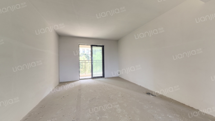 星海虹城四期鸿玺御园二手房实景图