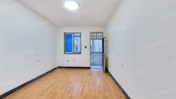 新华新村二手房实景图