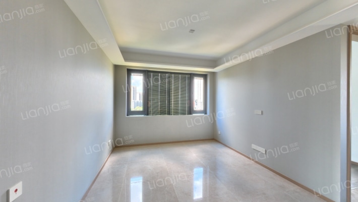 荣安春和汀语二手房实景图