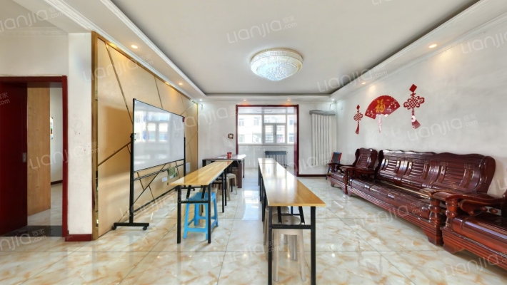 尖草坪街53号院二手房实景图