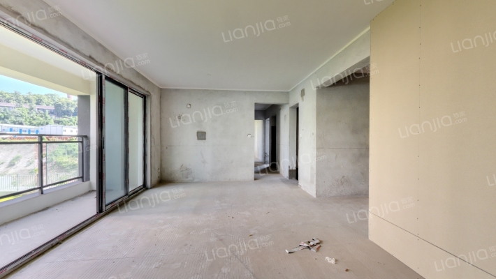 凤鸣水岸A区二手房实景图