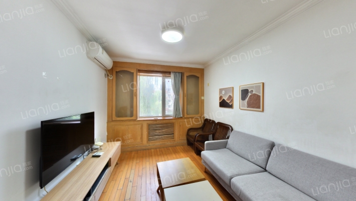 温泉花园A区二手房实景图