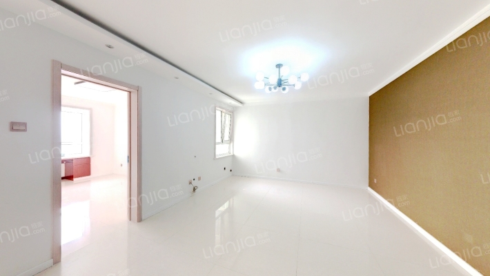 东方星座二手房实景图