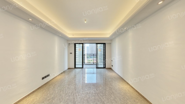 富颐华庭R区二手房实景图