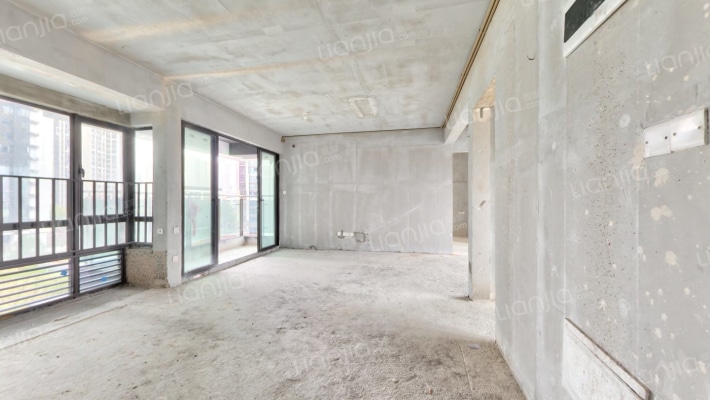 紫和嘉园二手房实景图