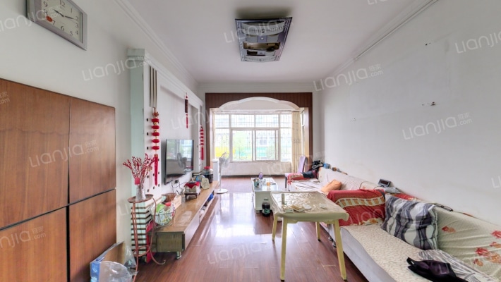 江夏区第四中学宿舍楼二手房实景图