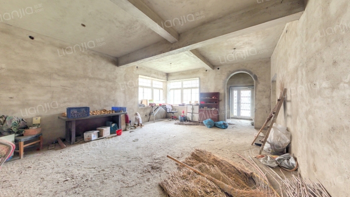 靓马庄园北区二手房实景图