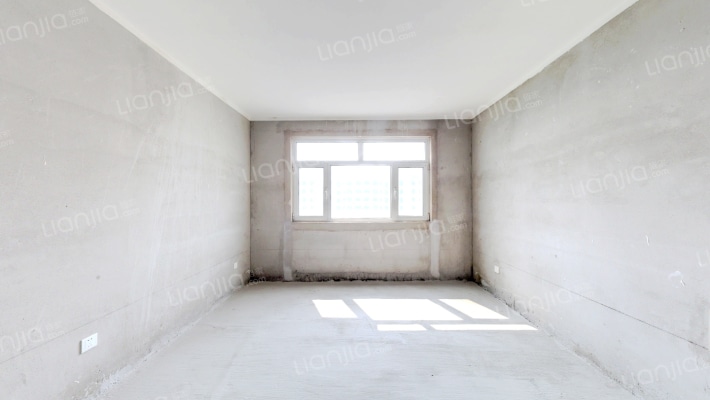 三田雍泓青海城二手房实景图