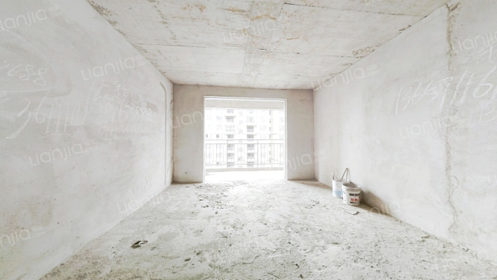 在水一方二手房实景图