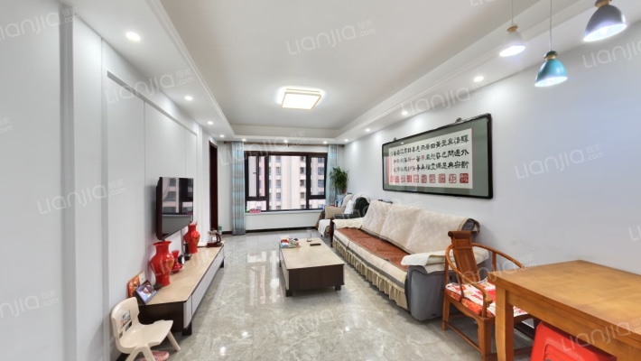 融创御园二手房实景图