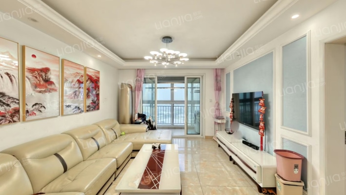 绿地滨江雅苑二手房实景图