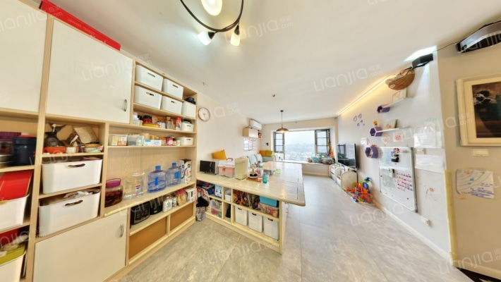 中海兰庭二手房实景图