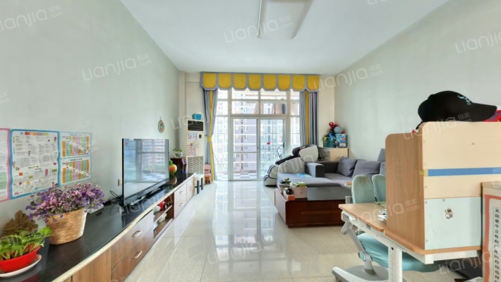 新新花园二手房实景图