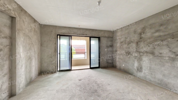 海城八里B区二手房实景图