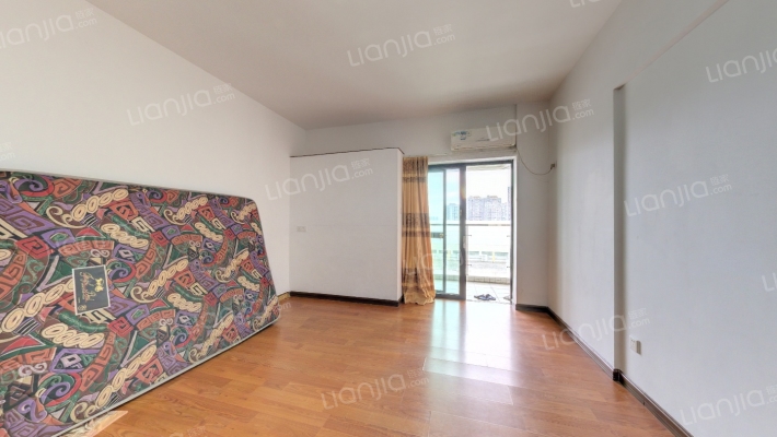 银领时代嘉园二手房实景图