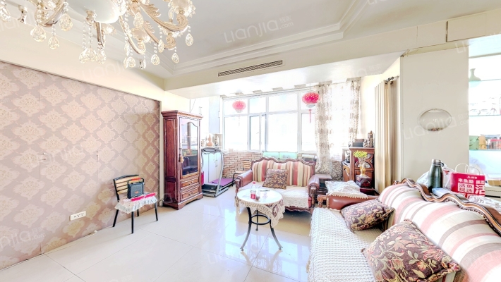 戏校宿舍二手房实景图