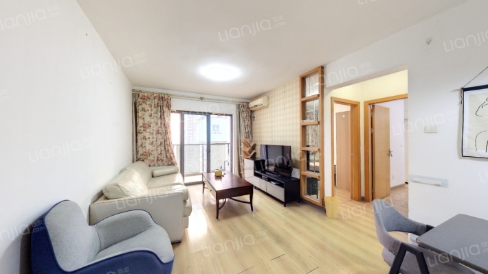 金地名轩二手房实景图