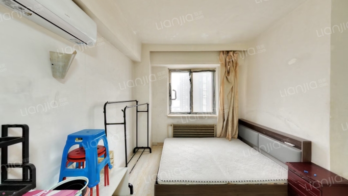 云峰嘉园二手房实景图