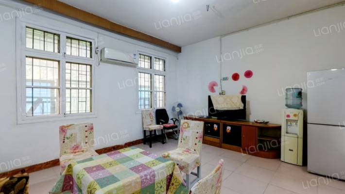 配件厂小区二手房实景图