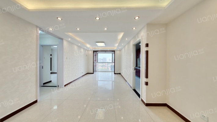 鸿业兴园二区二手房实景图