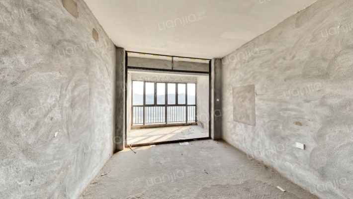 诚丰荔园二手房实景图